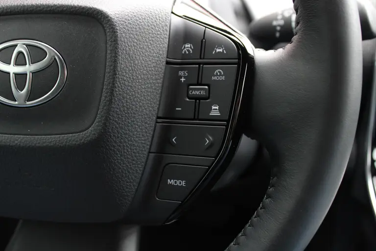 Toyota Bz4x Dynamic 71 kWh Automaat 3-fase Stuurverwarming, Elektrische bestuurdersstoel, Navigatie, Rondomzicht camera afbeelding 44