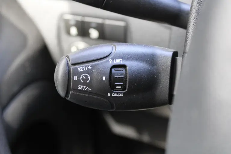 Peugeot Partner 120 1.6 BlueHDi 75 L1 Première Trekhaak, Parkeersensor achter, Cruise Control, Airco afbeelding 14