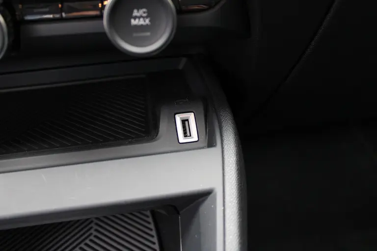 Citroën C4 1.2 Puretech 130 You Cruise/Climate control, Camera, Apple carplay/Android, Radio/DAB, afbeelding 25