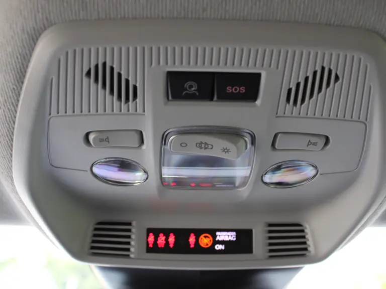 Citroën C3 Aircross Plus 1.2 Turbo 100pk Achteruitrijcamera, Climate Control, Cruise Control, Apple Car Play, Android Auto Navigatie afbeelding 32