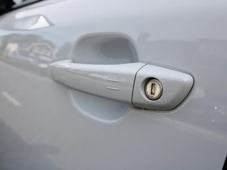 Peugeot e-2008 Allure 54 kWh 156PK Navigatie, Rondomzichtcamera, Adaptieve Cruise Control, Keyless, Stoelverwarming afbeelding 7
