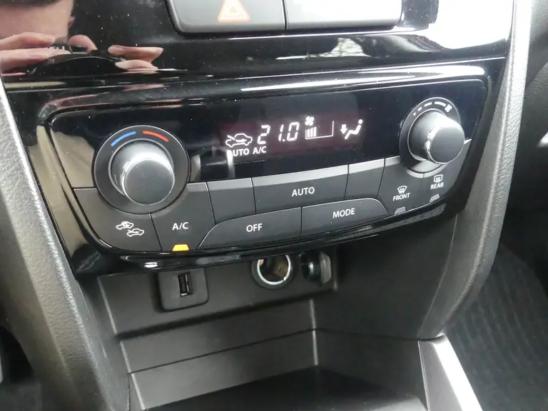 Suzuki Vitara 1.4 Boosterjet Select Smart Hybrid, Automaat, Trekhaak, Navigatie, Keyless en goed onderhouden! 1500 KG TREKGEWICHT! afbeelding 22