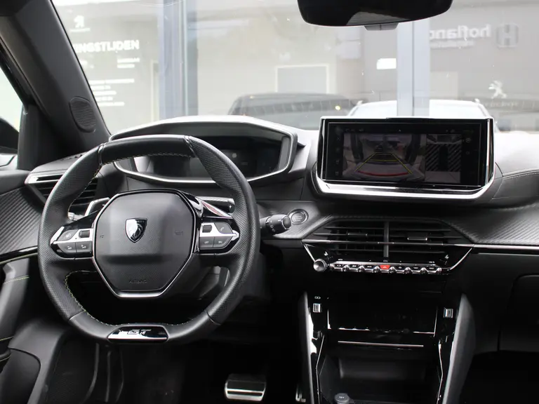Peugeot 2008 GT 1.2 PureTech 130PK EAT8 Alcantara, Stoelverwarming, Camera, Navigatie, Cruise controle adaptief afbeelding 15
