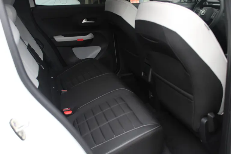 Citroën ë-C3 Max 44 kWh Interieur Voorverwarming, Head-Up Display, Cruise en Climate Control, Carplay/Android Auto afbeelding 22