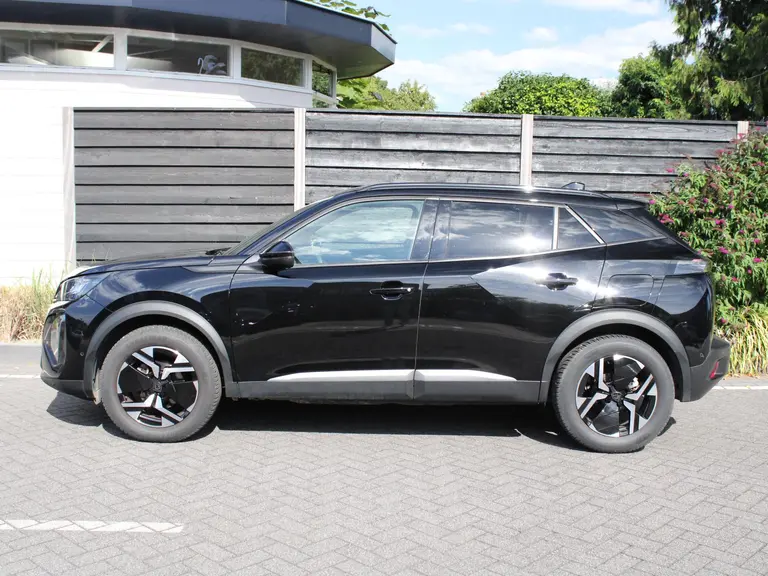 Peugeot 2008 Allure 1.2 PureTech 130PK EAT8 Automaat Navigatie, Camera Voor & Achter, Adaptieve Cruise Control, Dodehoek, Parkeersensoren afbeelding 6