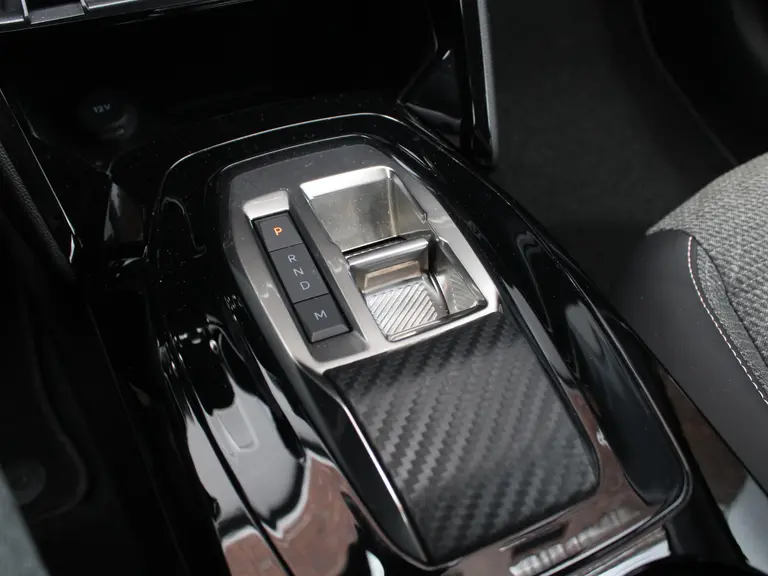 Peugeot 208 Hybrid 100PK e-DCS6 Allure Stoelverwarming,Adaptieve cruise control, Achteruitrijcamera afbeelding 29