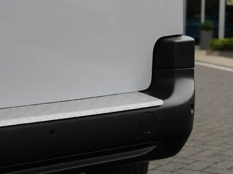 Peugeot Partner 1.5 BlueHDi 130PK EAT8 S&S L1 Automaat Trekhaak, Navigatie, Airconditioning, Camera achter & zijkant, Parkeerhulp voor & achter, Betimmering afbeelding 10