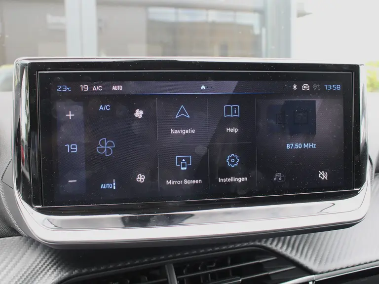Peugeot 208 Hybrid 100PK e-DCS6 Allure Automaat Navigatie, Camera achter, Stoelverwarming afbeelding 21