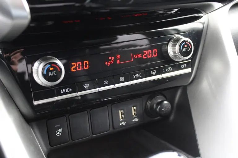 Mitsubishi Eclipse Cross 2.4 PHEV Executive Cruise/Climate control, Trekhaak, Navigatie, Apple Carplay/Android auto, Trekgewicht 1.500 KG./Batterij conditie (SOH) 84.5% afbeelding 26