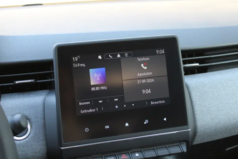 Mitsubishi Colt 1.0T MT Intense Cruise/Climate control, 16"LM velgen, Camera, Apple carplay/Android auto, Parkeersensoren V+A afbeelding 18