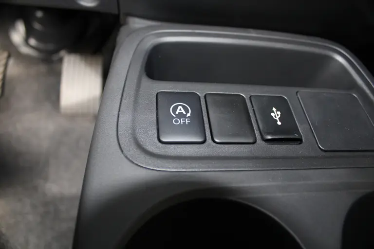 Mitsubishi Space Star 1.2 Dynamic Cruise/Climate control, Apple carplay, Android auto, LM velgen, Privacy glass afbeelding 18