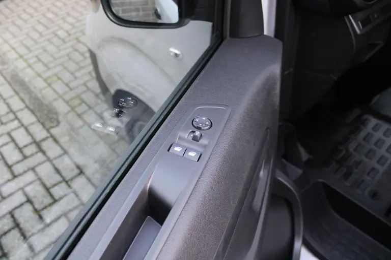 Citroën Jumpy 2.0 BlueHDI 145PK EAT8 Automaat L3 Dubbele Cabine Cruise & Climate control, Navigatie, Radio/DAB, Bluetooth, Pack City Plus afbeelding 8