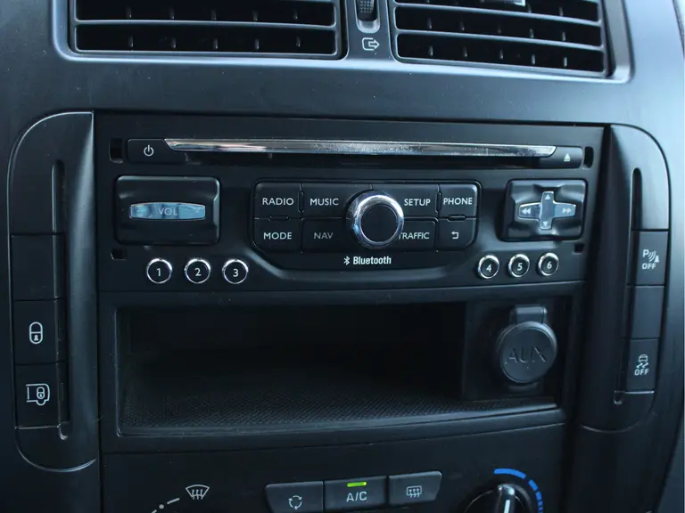 Peugeot Expert 227 1.6 HDI L1H1 Navteq 2, 3 Zitplaatsen Trekhaak, Navigatie, Cruise Control, Bluetooth, Airco afbeelding 20