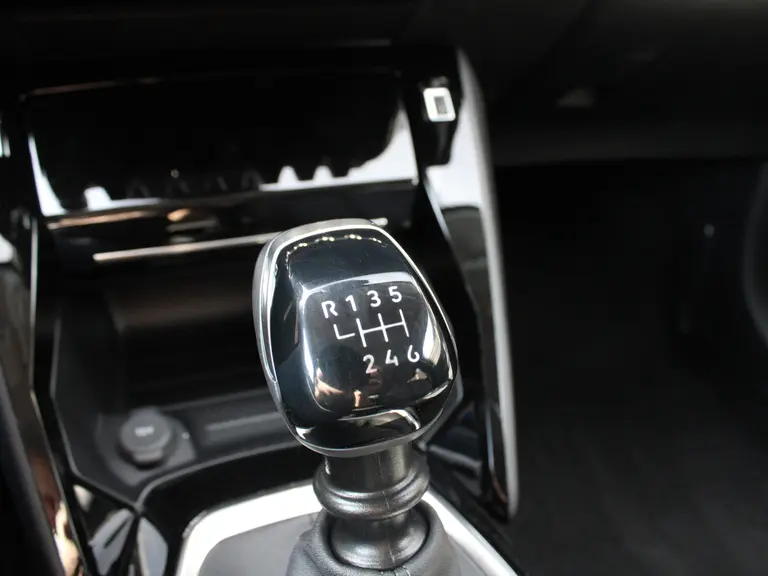Peugeot 208 1.2 PureTech 100PK Allure Navigatie, Stoelverwarming, Camera achter, Parkeerhulp voor & Achter, Lichtmetalen velgen afbeelding 14