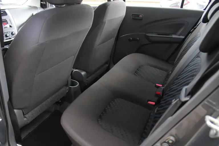 Suzuki Celerio 1.0 Comfort Bluetooth, Elektrische Ramen Vóór, Airco, LED Dagrijverlichting afbeelding 14