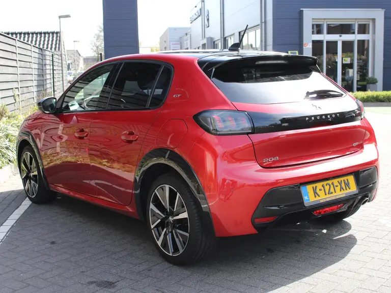 Peugeot 208 1.2 PureTech 100PK GT Navigatie, Parkeerhulp voor & achter, Zwart dak, Camera Achter afbeelding 8