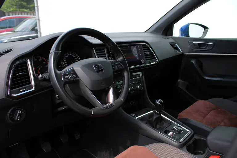 SEAT Ateca 1.5 TSI Xcellence Business Intense 150pk, Navigatie, Applecarpl./Andr. Auto, Keyless Entry/Start, Achteruitrijcamera, Trekhaak afbeelding 34