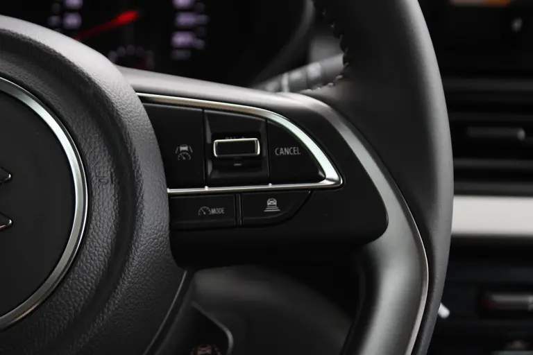 Suzuki Swift 1.2 Select Smart Hybrid Navigatie, Cruise Control Adaptief, Stoelverwarming, Apple Carplay/Android Auto Draadloos afbeelding 33