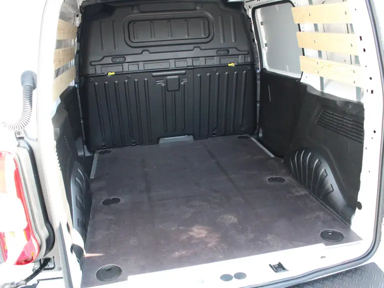 Peugeot Partner 1.5 BlueHDi 130PK EAT8 Automaat L1 White & Black Edition, Navigatie, Airconditioning, Camera Achter + Zijkant, Parkeerhulp voor & achter, Trekhaak afbeelding 16