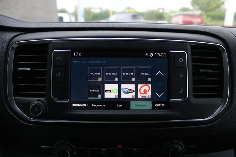 Citroën Jumpy Club M 50 kWh Cruise control, Airco, Apple carplay/Android auto, Radio, Elek.bediende ramen en spiegels afbeelding 26