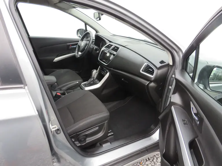Suzuki S-Cross Boosterjet Exclusive, Automaat, Trekhaak, Camera, Keyless afbeelding 13