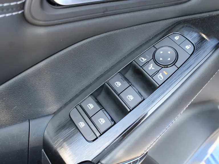 Nissan QASHQAI 1.3 MHEV 140PK Premiére Edition Navigatie, Keyless, Rondomzicht Camera, Stoel, Stuur en Voorruitverwarming, Panoramadak afbeelding 32