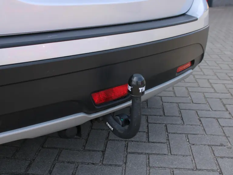Suzuki S-Cross 1.6 Exclusive Trekhaak, Cruise control, Climate control, Allseasonbanden, Stoelverwarming afbeelding 19