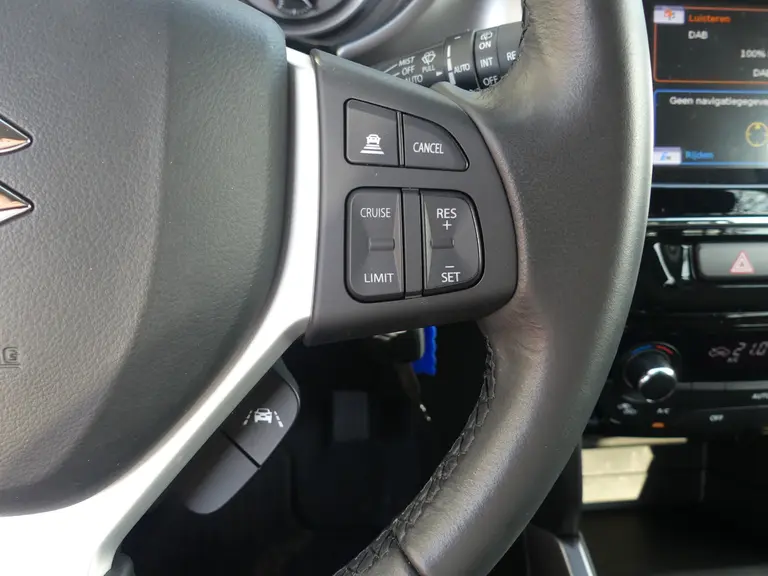 Suzuki Vitara 1.4 Boosterjet Select Smart Hybrid Cruise Control,  Apple Carpl/ Andr Auto, Achtruitrij cam. afbeelding 16