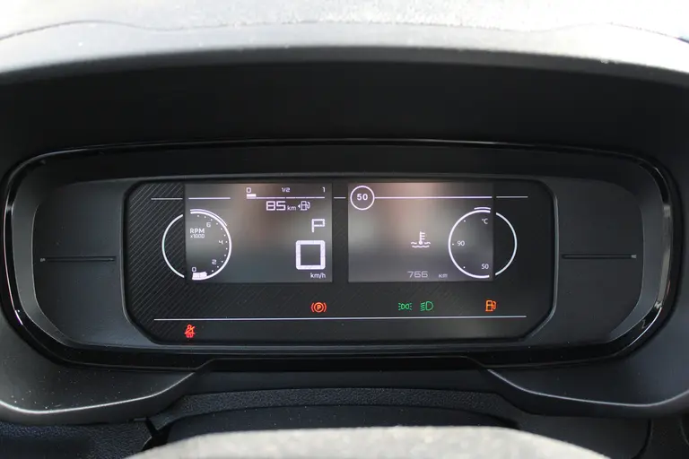 Citroën Berlingo 1.5 BlueHDi 130 EAT8 S&S L1 Automaat, CruiseControl, DAB, Applecarpl./Andr. Auto, Airco, Achteruitrijcamera afbeelding 12