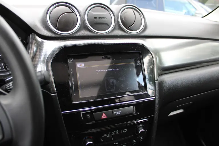 Suzuki Vitara 1.5 Hybrid Style, Automaat, 1e Eig. met Navigatie, Parkeersensoren en Dealer onderhouden! afbeelding 21