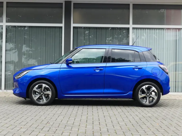 Suzuki Swift 1.2 Style Smart Hybrid 6 JAAR GARANTIE! NIEUW UIT VOORRAAD LEVERBAAR! afbeelding 3