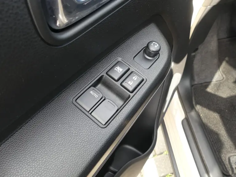 Suzuki Ignis 1.2 Smart Hybrid Select, Achteruitrijcamera, Airco Dakrail, Lichtmetalen velgen afbeelding 13