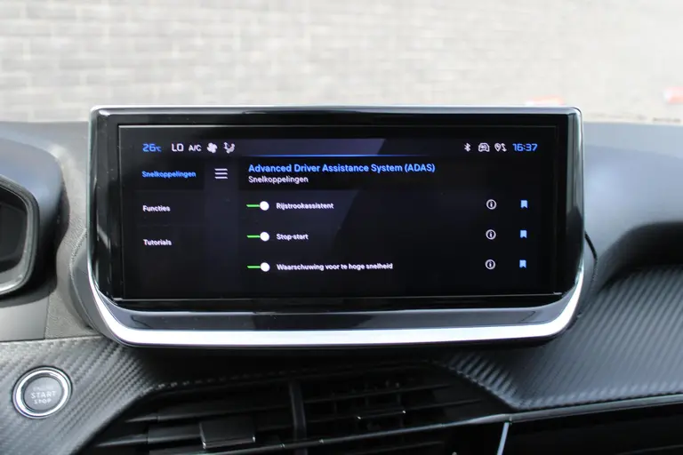 Peugeot 208 Hybrid 100 e-DCS6 Allure Automaat, Navigatie, Applecarpl./Andr. Auto, Keyless entry/Start afbeelding 23