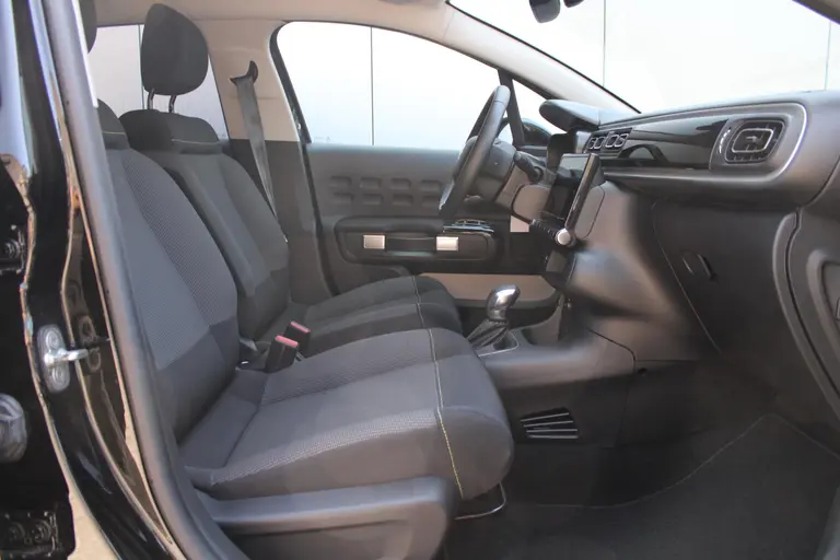 Citroën C3 1.2 PureTech Max 110pk, Automaat, Applecarpl./Andr. Auto, Navigatie, Cruise/Climate Control, Achteruitrijcamera afbeelding 28
