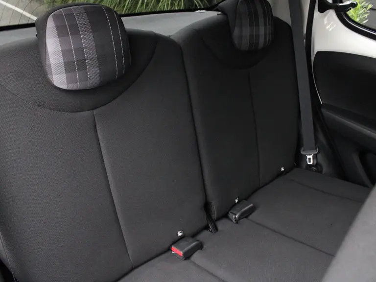 Peugeot 108 Active 1.0 e-VTi 72PK 5DRS Airco, Mistlampen Voor, Bluetooth, Elektrische Ramen Voor afbeelding 9