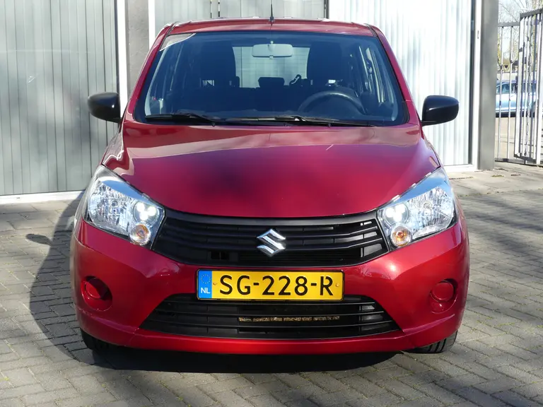 Suzuki Celerio 1.0 Comfort Trekhaak, Hoge zit Airco afbeelding 2