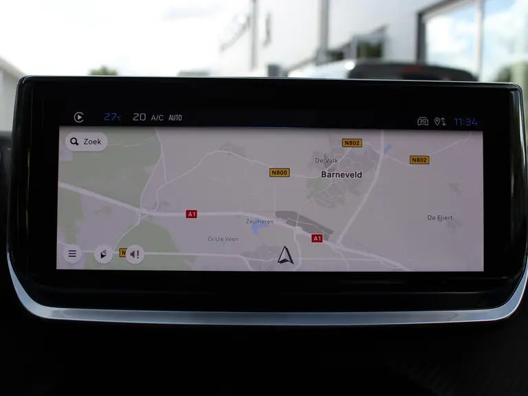 Peugeot 208 Allure 1.2 Hybrid 100PK e-DCS6 Automaat Keyless, Navigatie, Achteruitrijcamera, Stoelverwarming, Adaptieve Cruise Control afbeelding 26