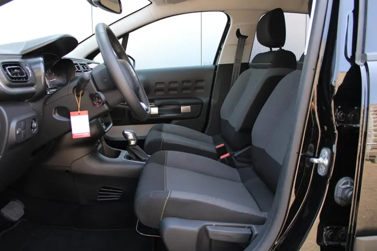 Citroën C3 1.2 PureTech Max 110pk, Automaat, Applecarpl./Andr. Auto, Navigatie, Cruise/Climate Control, Achteruitrijcamera afbeelding 9