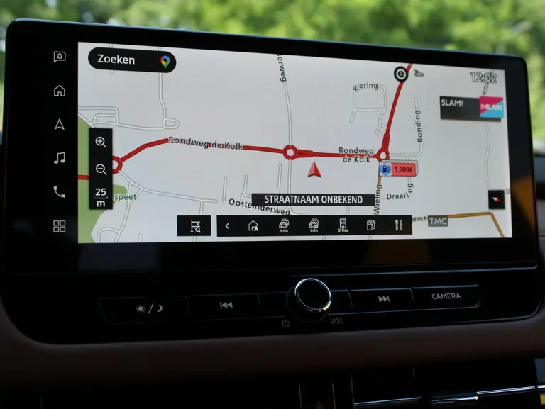 Mitsubishi Outlander 2.4 PHEV Instyle+ Lederen Interieur, Elektrisch Glazen Panoramadak, Stoelventilatie, Yamaha Audio afbeelding 40
