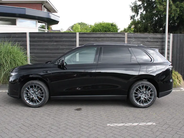 Leapmotor C10 REEV Design 28.4 kWh Camera systeem rondom, Stoelverwarming/koeling, Panoramadak, Navigatie afbeelding 4