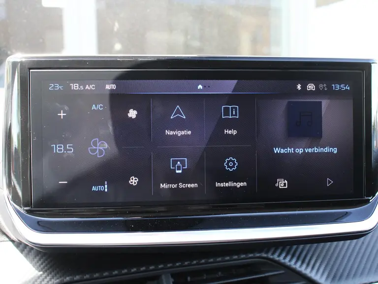 Peugeot 208 1.2 Hybrid 110PK e-DCS6 Allure Navigatie, 360 camera, Lichtmetalen velgen, Parkeerhulp voor & achter, Cruise Control afbeelding 22