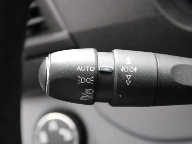 Peugeot Expert Premium Pack 2.0 BlueHDI 120PK 231C Navigatie, Parkeersensoren Achter, Cruise Control, Airco, Bluetooth, Grip Control afbeelding 19