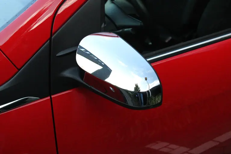Peugeot 108 Allure 1.0 e-VTi 72PK 5DRS Climate control, Dimlicht Automatisch, Apple Carplay, Android Auto afbeelding 8