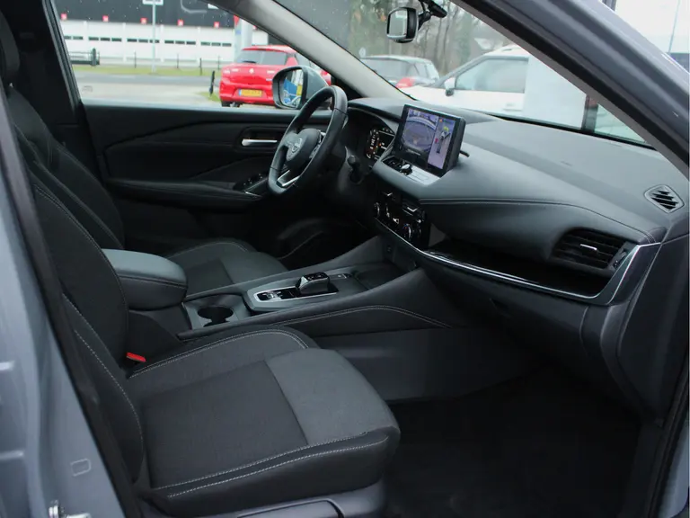 Nissan QASHQAI 1.5 e-Power 190PK N-Connecta Design Pack Automaat Panoramadak, Multimediasysteem, Parkeercamera 360, Cruise control, Climate control, Lane departure, Rijklaarprijs! afbeelding 42