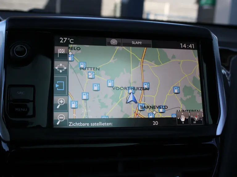 Peugeot 2008 1.2 PureTech 82PK Blue Lion Navigatie, Trekhaak, Parkeersensoren Achter, Apple Carplay, Android Auto, Panoramadak afbeelding 20
