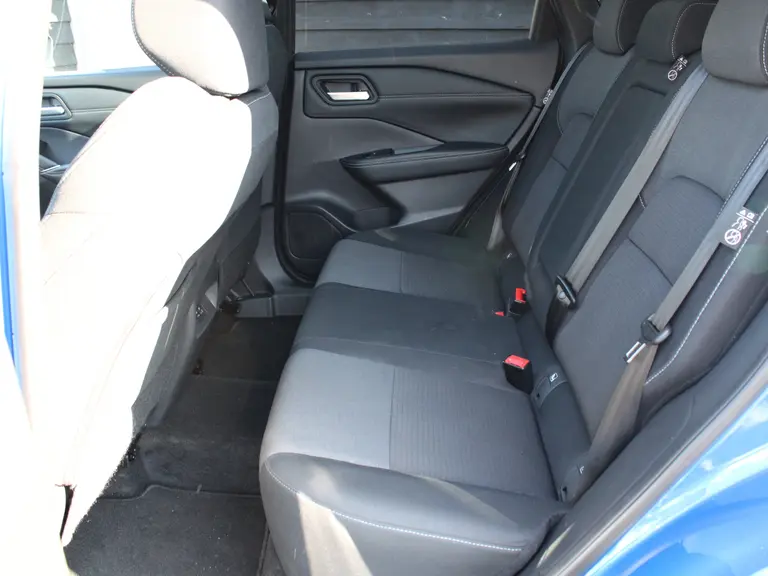 Nissan QASHQAI 1.3 MHEV 140PK Premiére Edition Navigatie, Keyless, Rondomzicht Camera, Stoel, Stuur en Voorruitverwarming, Panoramadak afbeelding 41
