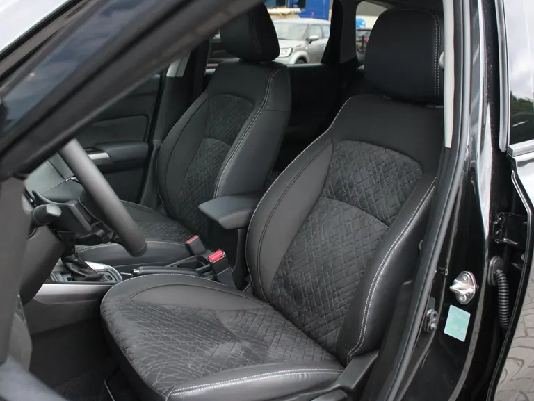 Suzuki Vitara 1.5 Hybrid Style afbeelding 6
