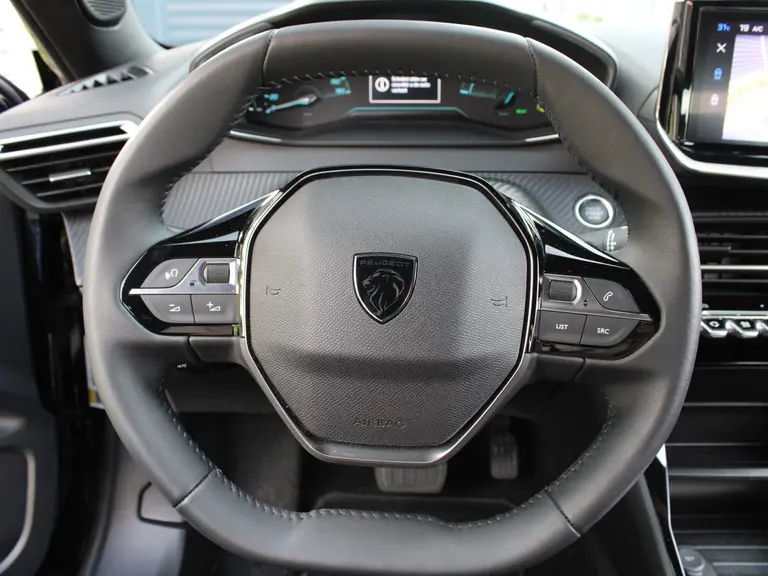 Peugeot e-2008 Active 54 kWh 156pk Navigatie, Achteruitrijcamera, Apple Carplay, Android Auto, Climate Control, Cruise Control afbeelding 16