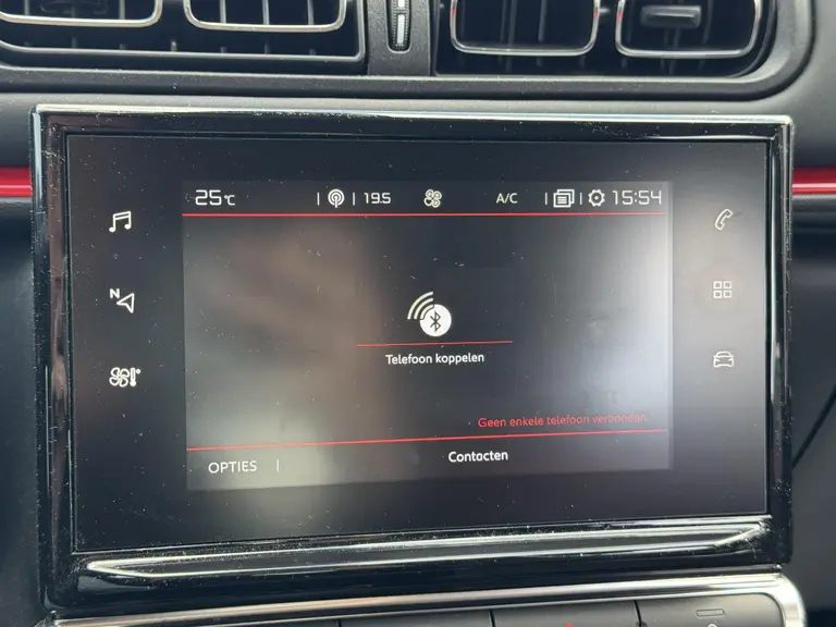 Citroën C3 Shine 1.2 PureTech 82PK Navigatie, Achteruitrijcamera, Keyless, Stoelverwarming, Parkeersensoren afbeelding 28