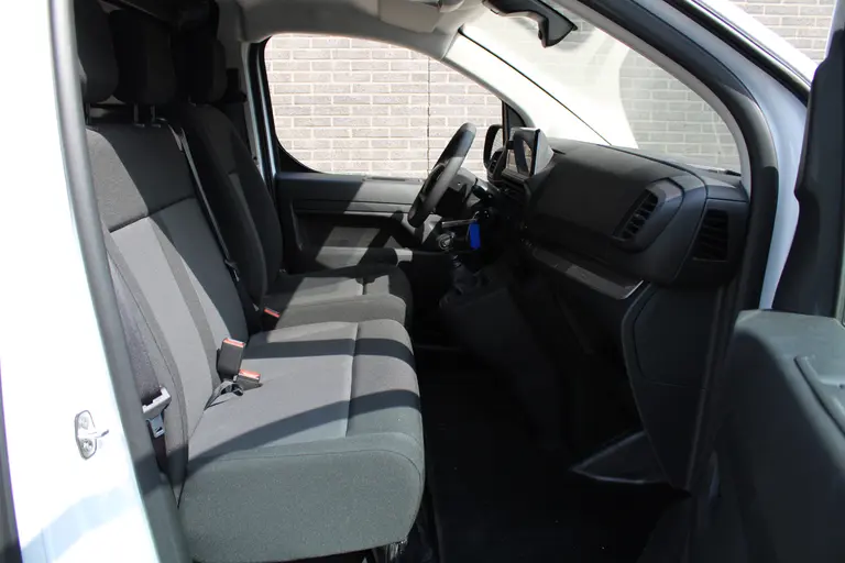 Peugeot Expert 2.0 BlueHDi 145PK L2 Navigatie, Camera Achter, Airconditioning, Audio, Cruise Control, Audio DAB afbeelding 25